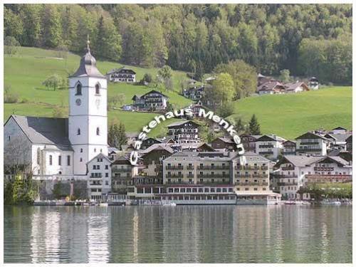 Gaestehaus Menkens Sankt Wolfgang im Salzkammergut Exterior photo