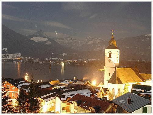 Gaestehaus Menkens Sankt Wolfgang im Salzkammergut Exterior photo